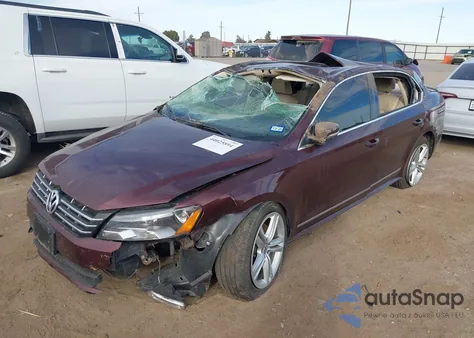 2013 Volkswagen Passat 2.0L Tdi Sel Premium z USA, uszkodzony, nr VIN 1VWCN7A37DC121724